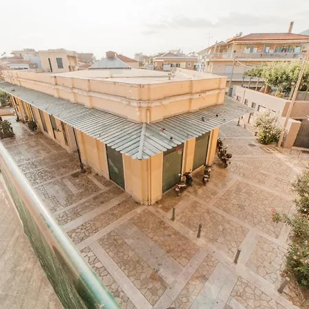 Apartment Home, ιστορικό κέντρο